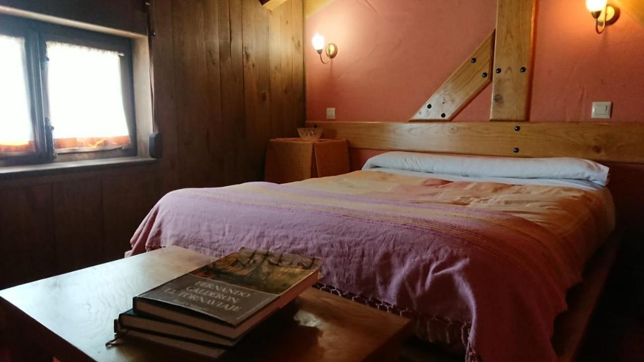 Artesano I Y III Pension Navarredonda de Gredos Buitenkant foto